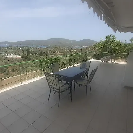 Villa George's Galatas (Poros)