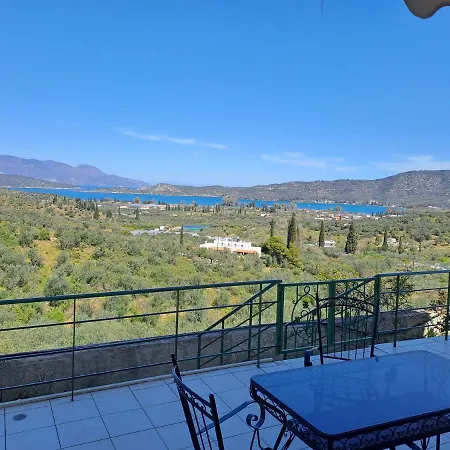 George's Galatas (Poros)